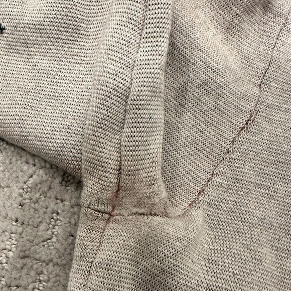 Club Monaco - Poella Sweater - beautiful! - Picture 5 of 5